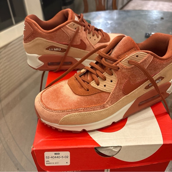 air max 90 dusty peach
